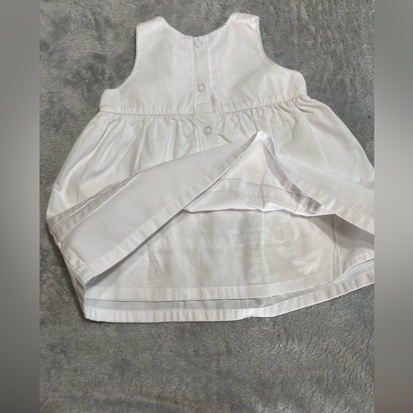 Baby Girl Clothes New Vintage Carter's 6 Month white with pink flowers. - Picture 5 of 5